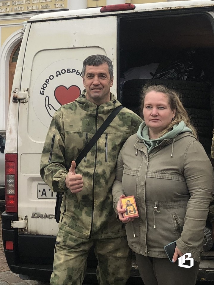 В поездку на Донбасс с гуманитарным конвоем два года назад Дмитрий отправился вместе с женой