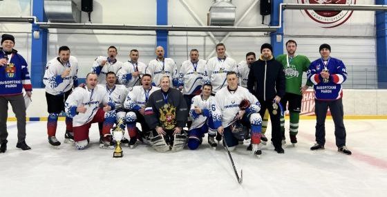 В хоккей играют настоящие мужчины…