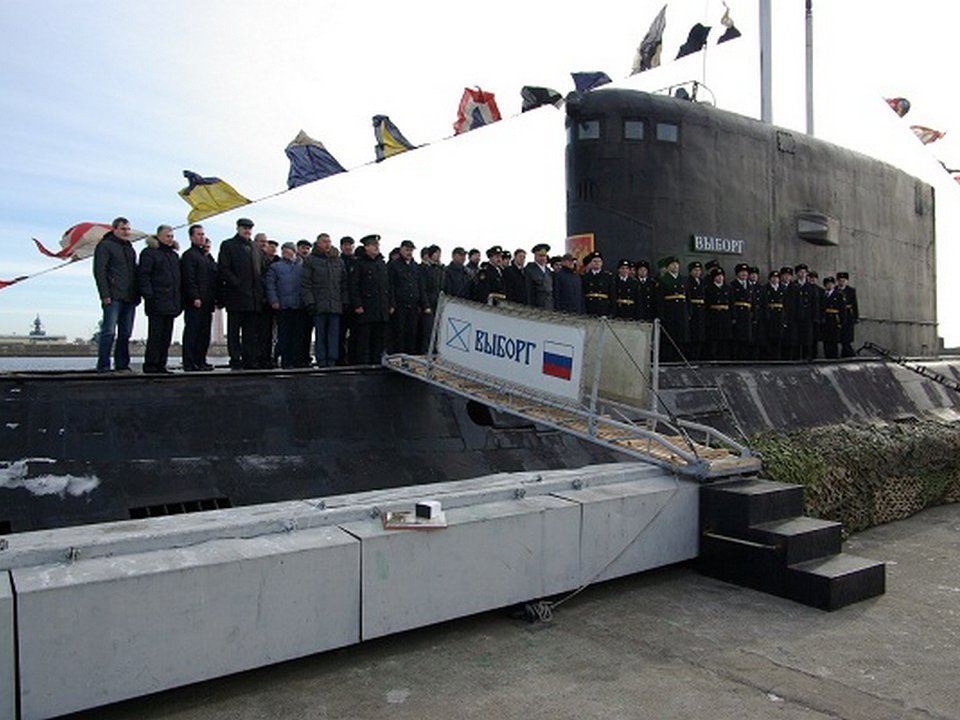 Балтийский выборг. Б-227 Выборг музей. Подлодка Выборг. Музей подводная лодка в Кронштадте. ДЭПЛ Выборг.