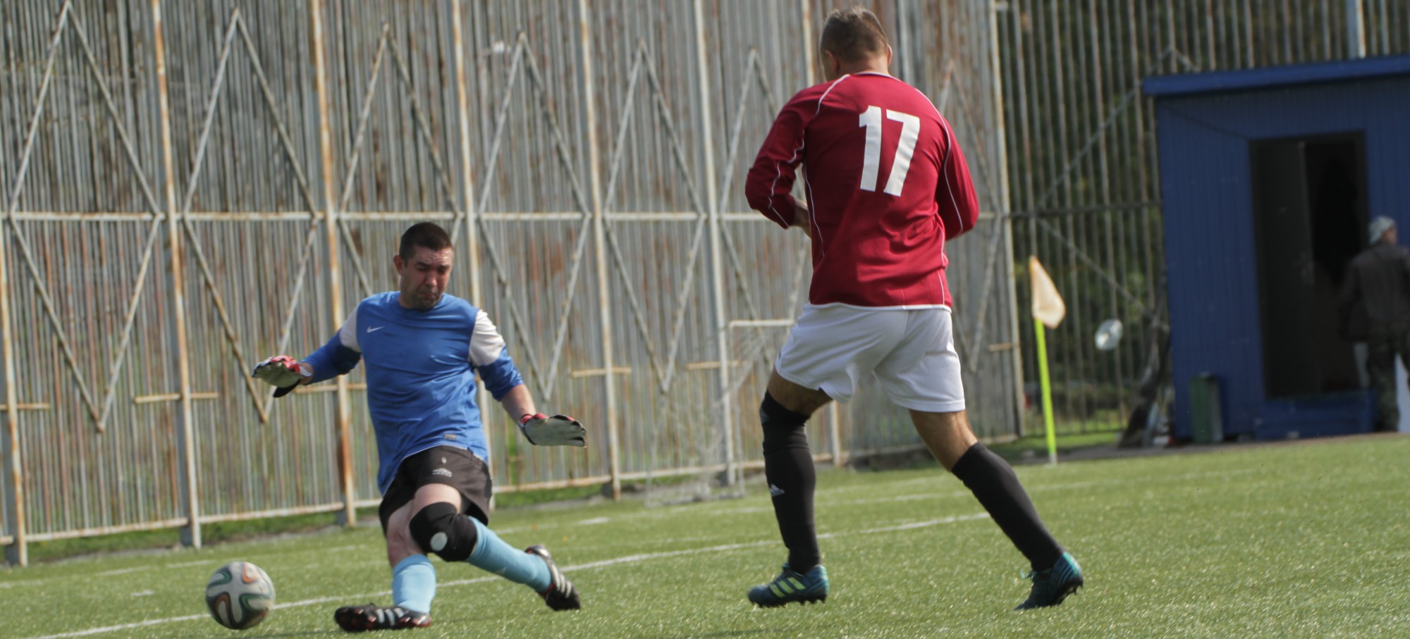 Ветераны футбольной команды  Выборгского района заняли первое место  в областном чемпионате  