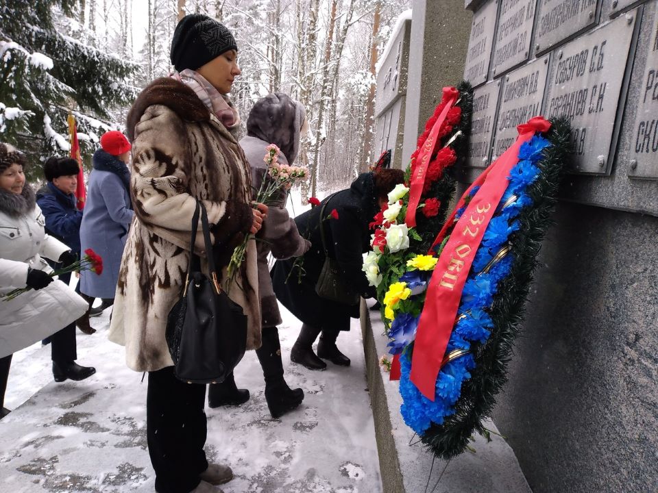 В Глебычево строем прошел Бессмертный полк
