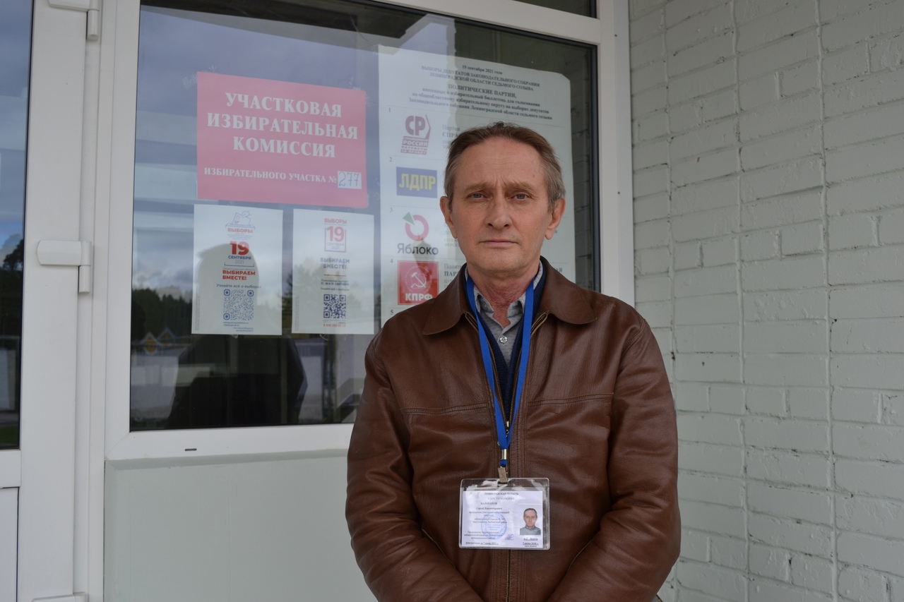 В Выборгском районе первый из трёх дней голосования начался с активности избирателей