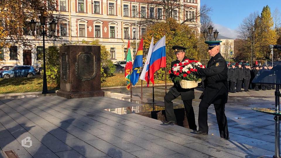 Мероприятия в выборге сегодня. Выборг памятник пограничникам. Пограничное управление Выборг. События в Выборге.