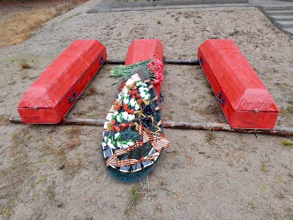 В Гончаровском поселении перезахоронили останки воинов Красной Армии