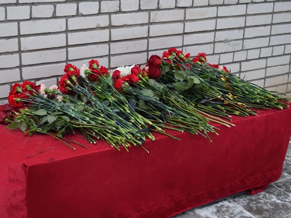 В Полянах почтили память Павла Воробьёва и установили мемориальную доску