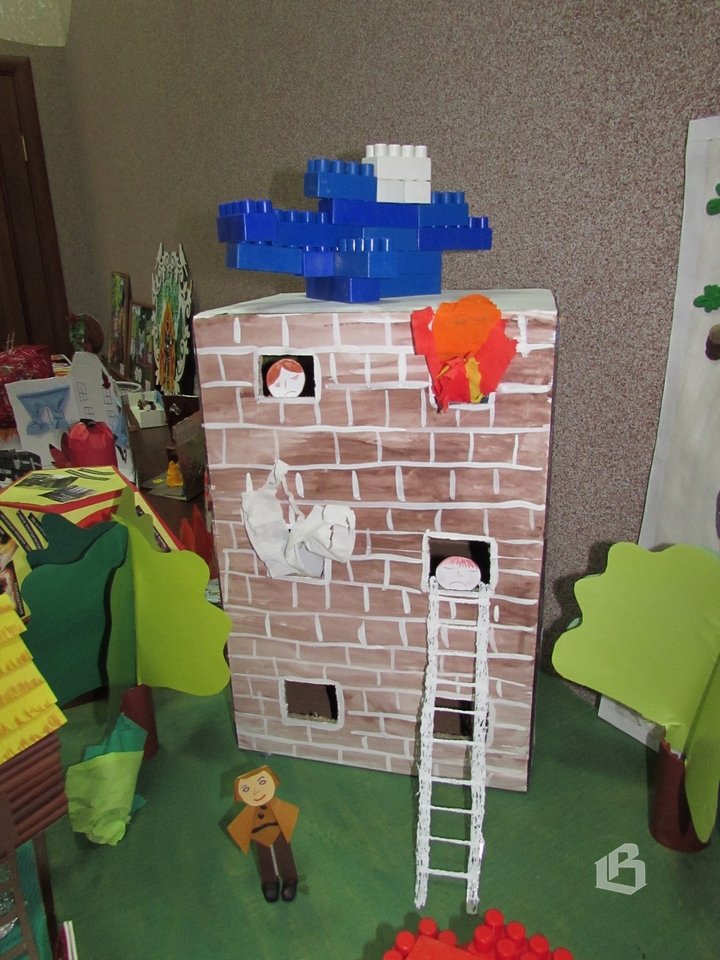 В Выборге прошел творческий конкурс по пожарной безопасности 