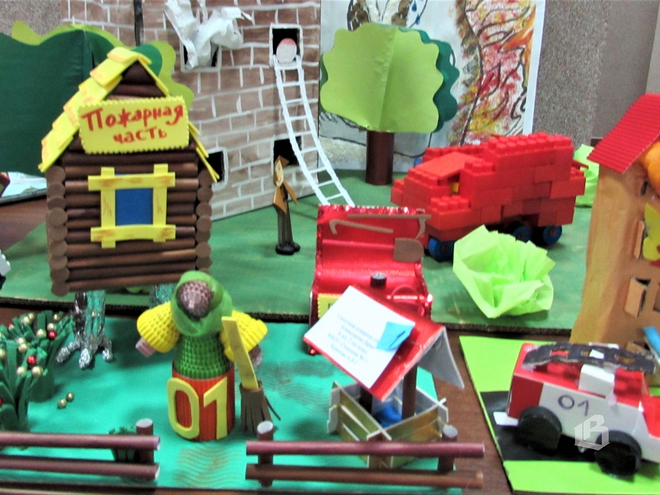 В Выборге прошел творческий конкурс по пожарной безопасности 