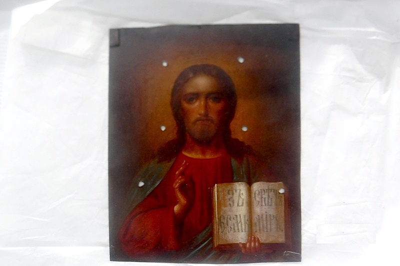 Гражданину России не удалось вывезти художественные ценности из страны