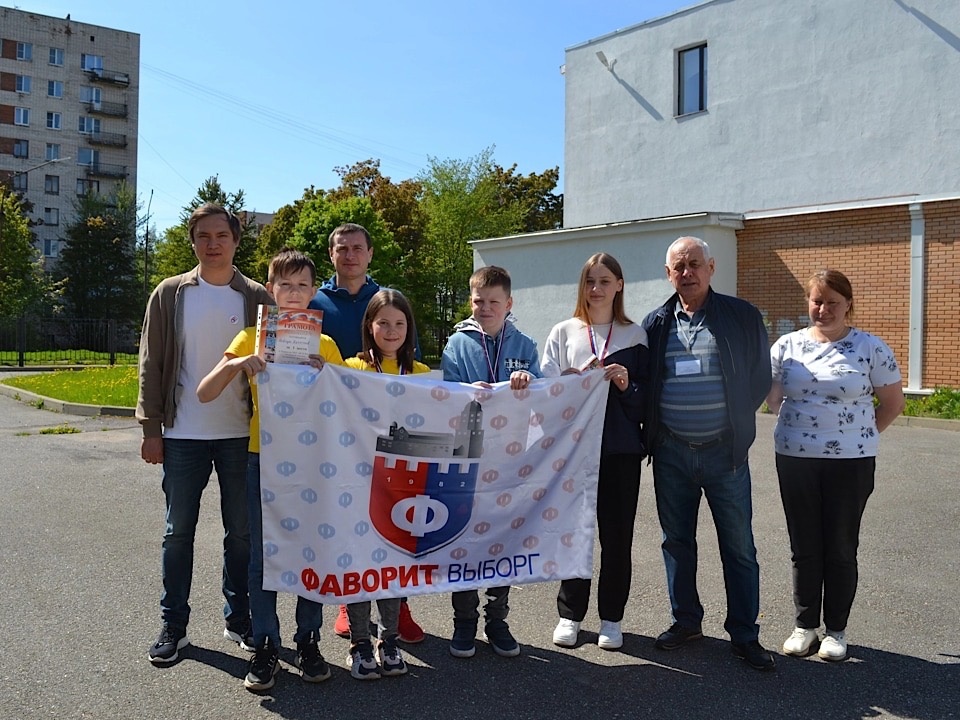 Фаворитовцы отстрелялись на золото, серебро и бронзу