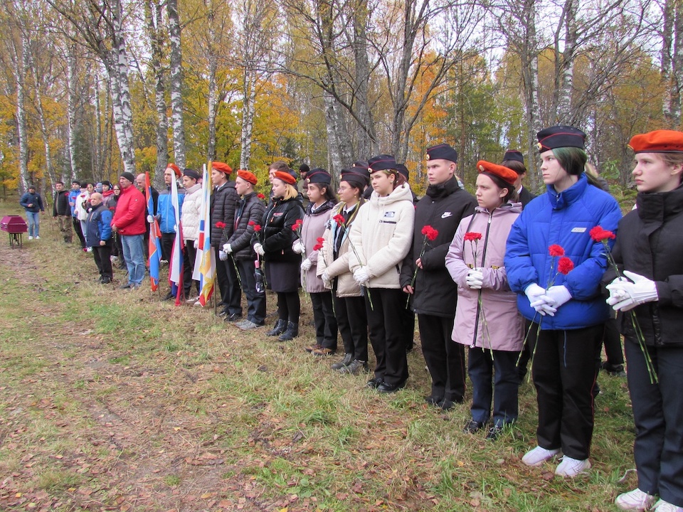 Под Выборгом предали земле останки красноармейцев, погибших в 1944-м