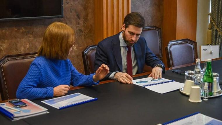 Кадровый голод не миновал Ленобласть