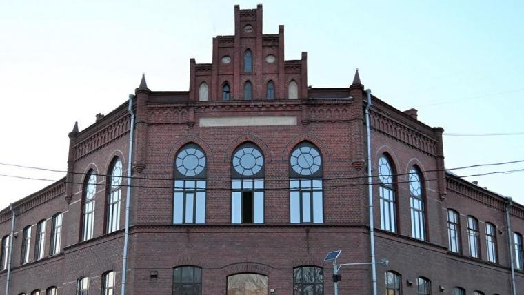 В Выборге стартовали реставрационные работы в здании школы на Выборгской улице