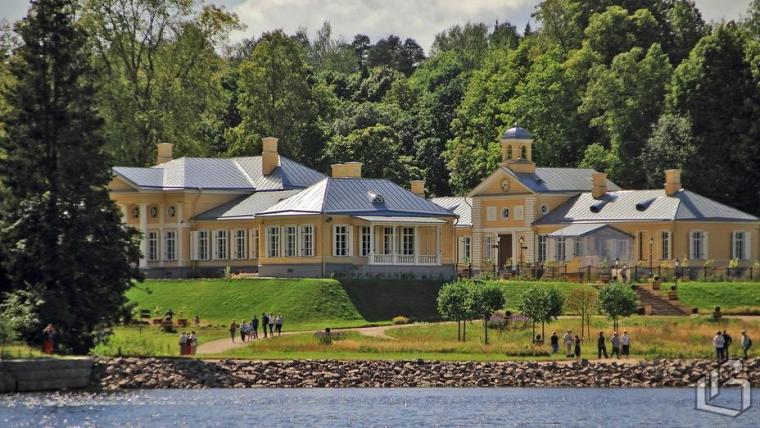 Пойти под венец в Выборгском Замке или в Монрепо