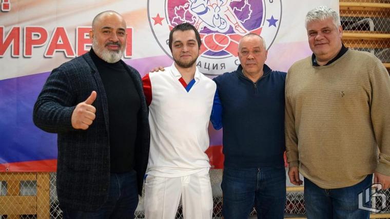 Областные самбисты встретились в Выборге