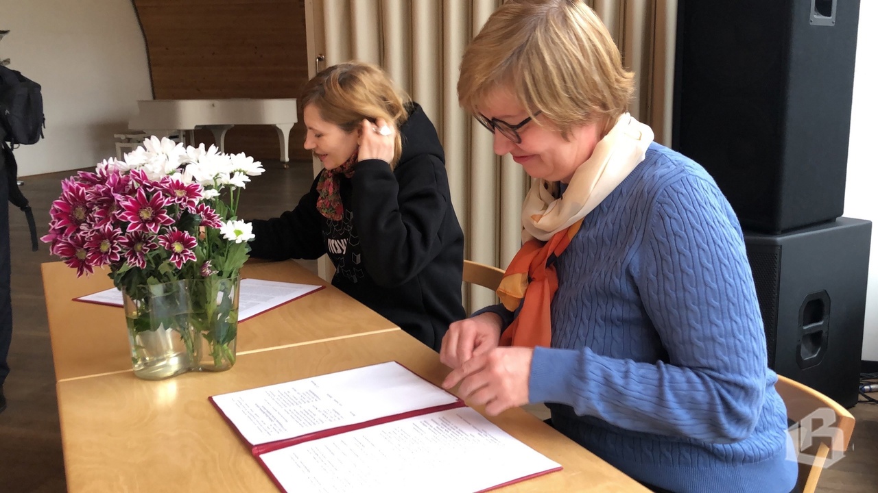 Ленинградская и Мурманская области в Выборге договорились дружить библиотеками 