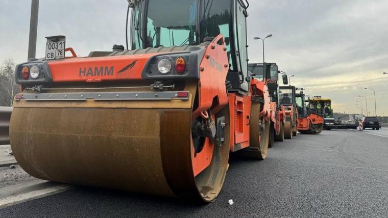 Дорожники приступили на КАД к ремонту, который продлится до осени