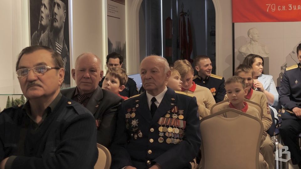 Торжество в Выборге по случаю присвоения вертолётному полку звания «гвардейский» 