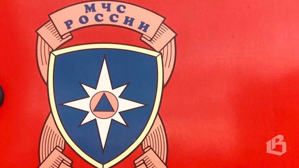 Местным пожарным не удалось отстоять дом в Ленинском 