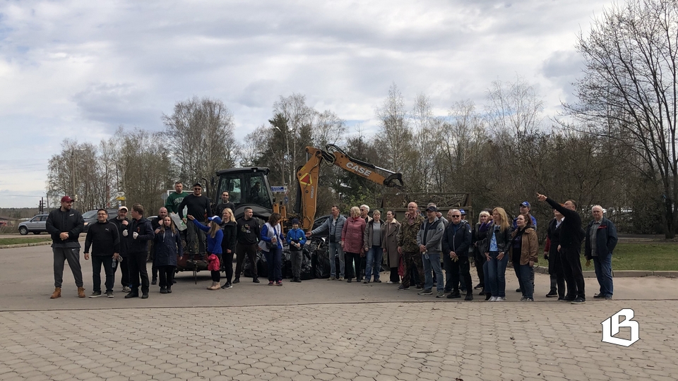 На уборку выборжцы вышли всем миром