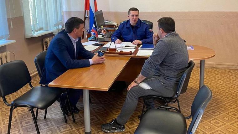 Прокурор Выборга не нашел в Приморске плохой воды