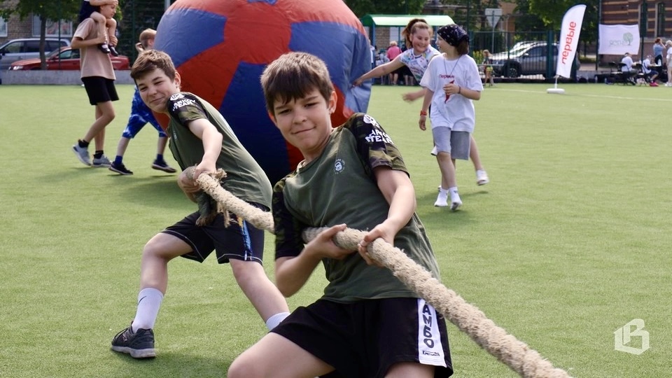 Лето в Выборге началось с физкультурного семейного «Фестиваля детства»