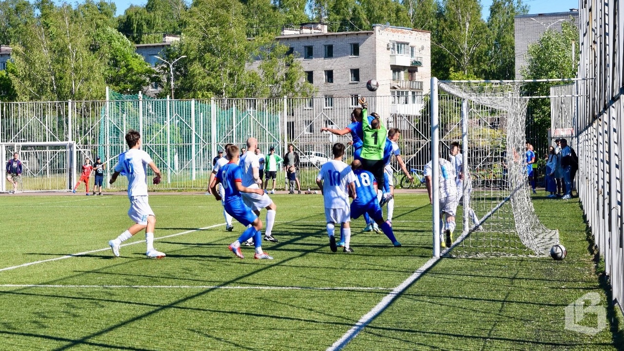 футбол