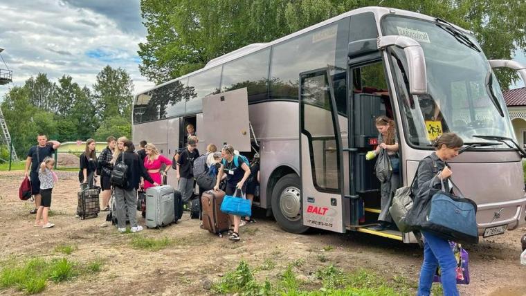 Дети из Енакиево отдохнут в Выборгском районе Ленобласти