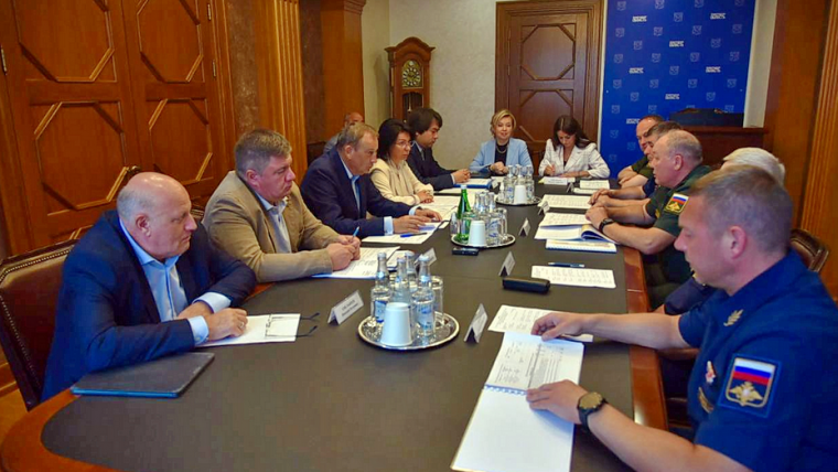 Губернатор Ленобласти встретился с делегацией центрального аппарата ДОСААФ