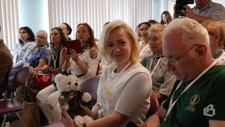 Верим и ждём. А также помогаем