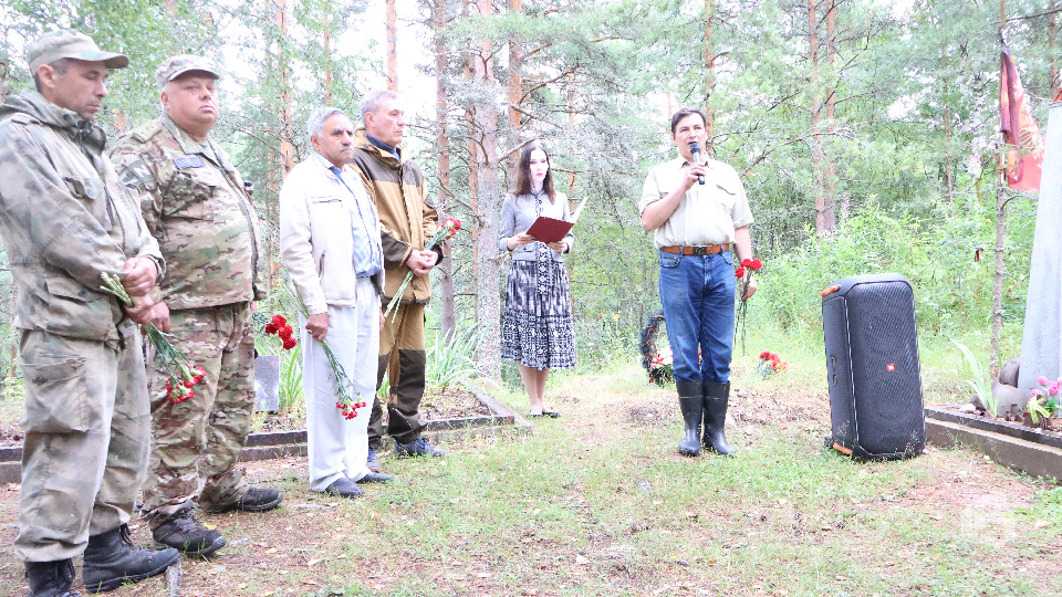 В посёлке Барышево преданы земле  найденные недавно останки бойцов Красной Армии 