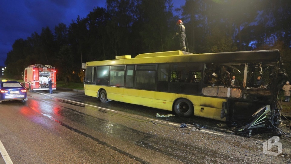 ЧП со сгоревшим в Выборге автобусом – на личном контроле Бастрыкина