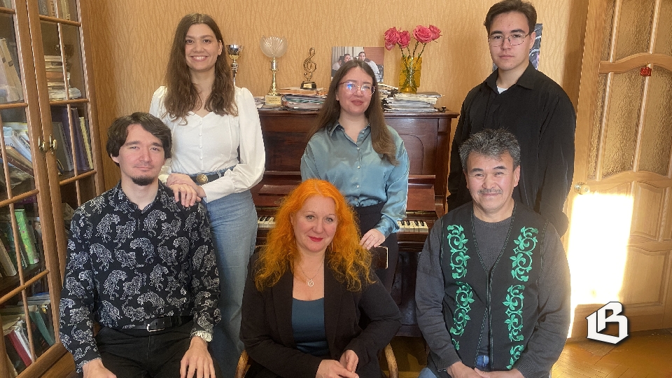 Про обычную семью с музыкальным уклоном 