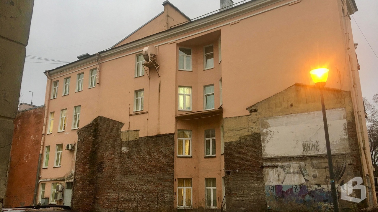 В Старом Выборге реконструируют здание под нужды Социального фонда