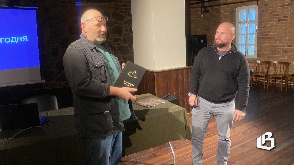 Юрий Молодковец:  Фотография сегодня тотальная и бесконтрольная