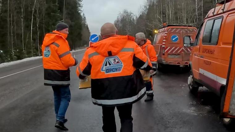 Проверки на дорогах в Выборгском районе по жалобам жителей подтвердили нарушения 