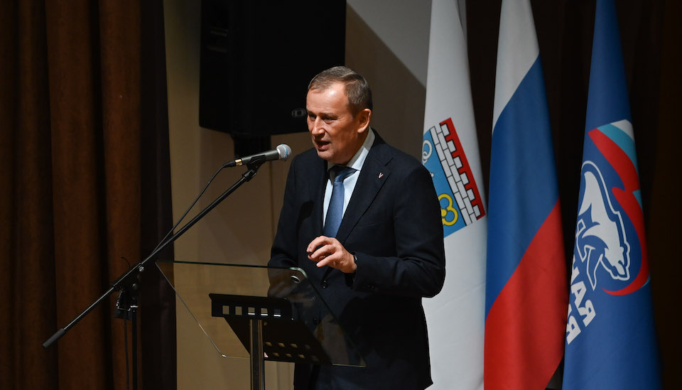 Губернатор Александр Дрозденко ответил на вопросы жителей