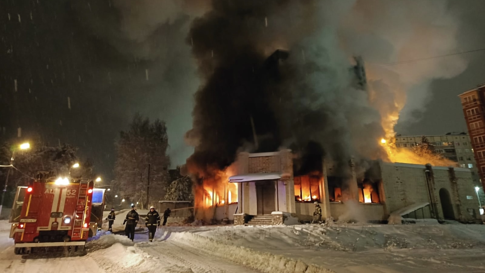 Официальные подробности ночного пожара в Выборге