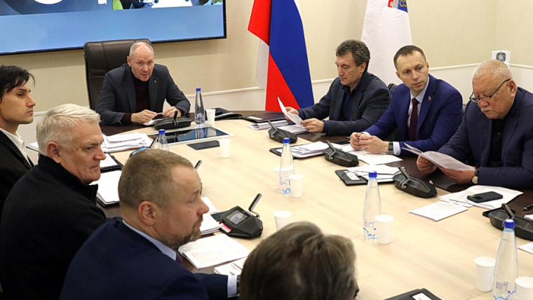 Областные парламентарии готовятся расширить права муниципальных депутатов