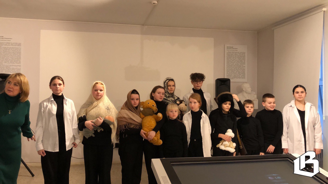 Юные ленинградцы и их игрушки: блокада Ленинграда сквозь призму детства