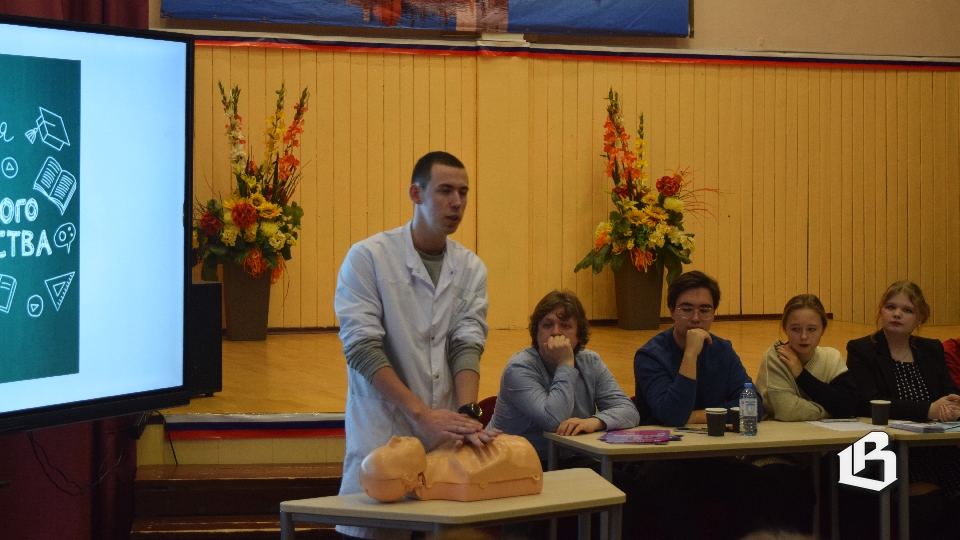 Куда пойти учиться после школы?