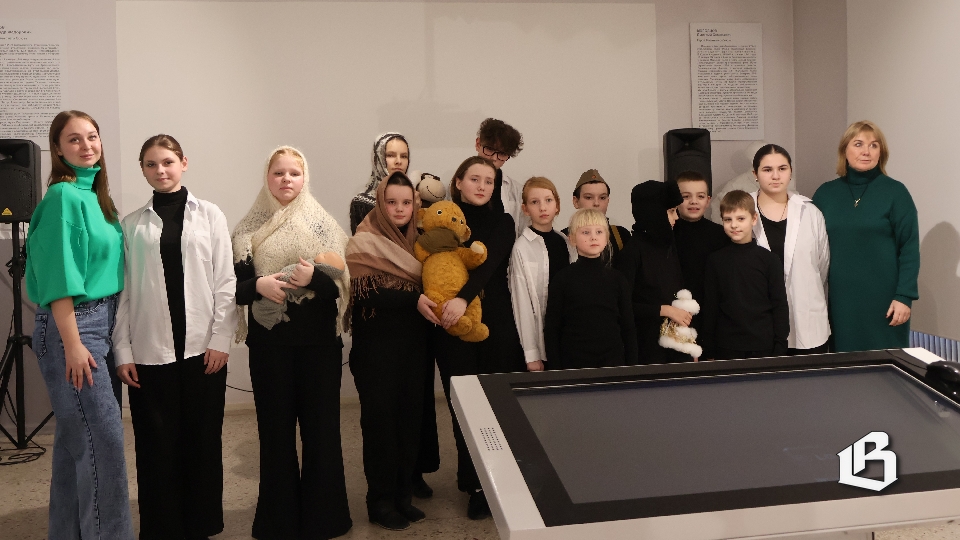 Театральный коллектив из Гончарово  привез в Выборг свой новый спектакль