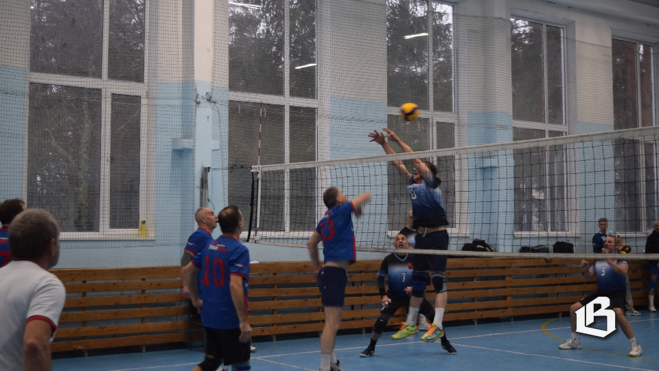 «Крылатый» мяч объединяет поколения