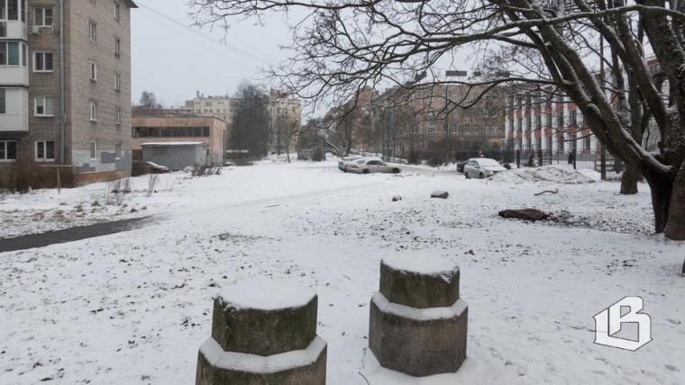 Выборжцы решили благоустроить сквер у шестой школы