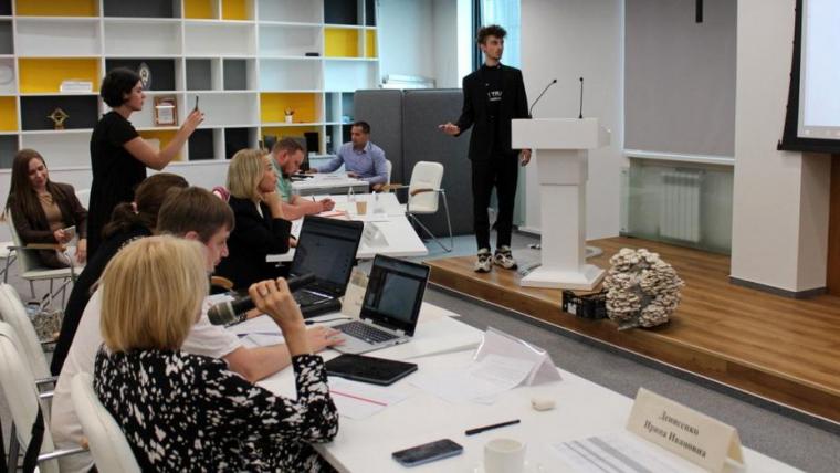 В Ленобласти собираются и далее поддерживать молодых предпринимателей