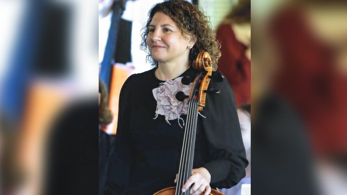 Мастерство преподавателя по классу виолончели из Выборга получило высокую оценку