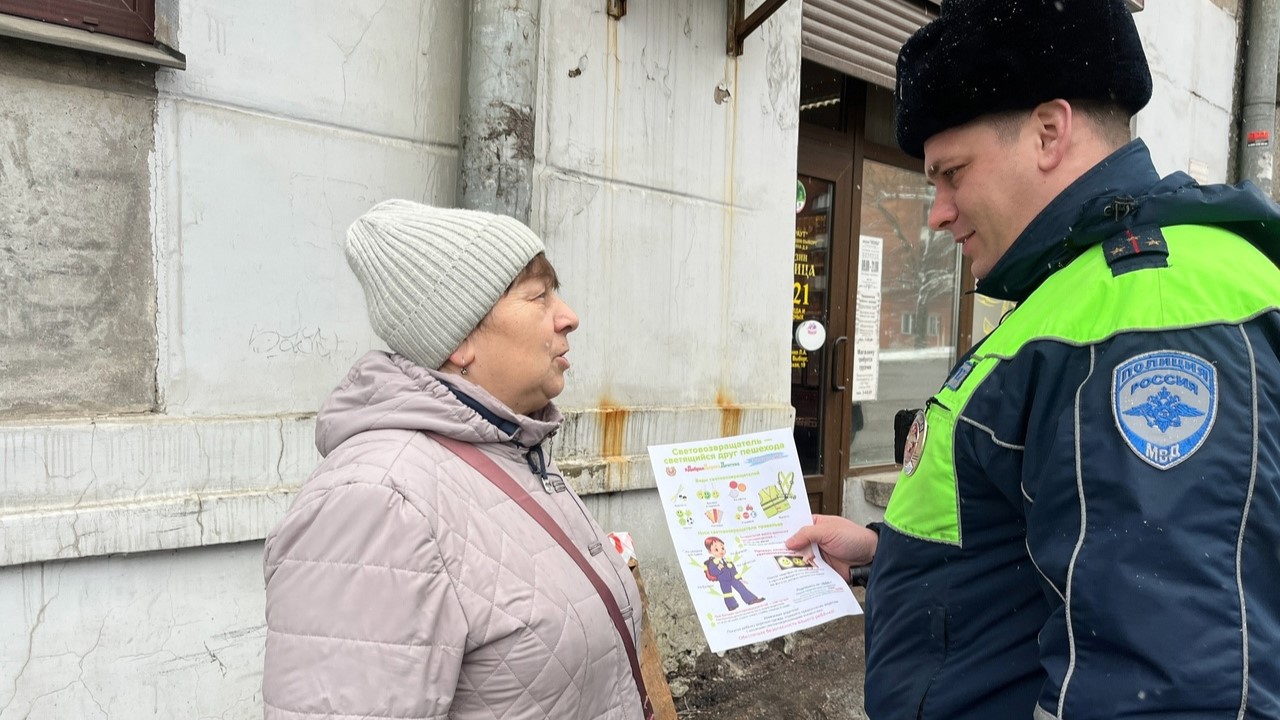 Сотрудники ГАИ уделяют повышенное внимание юным и пожилым пешеходам