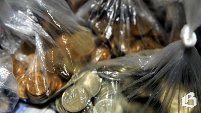 Банки собираются блокировать счета получателей денежных переводов