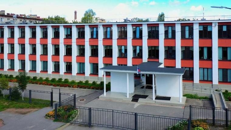 Выборгским депутатам рассказали, куда будут направлены средства «пополневшего» бюджета