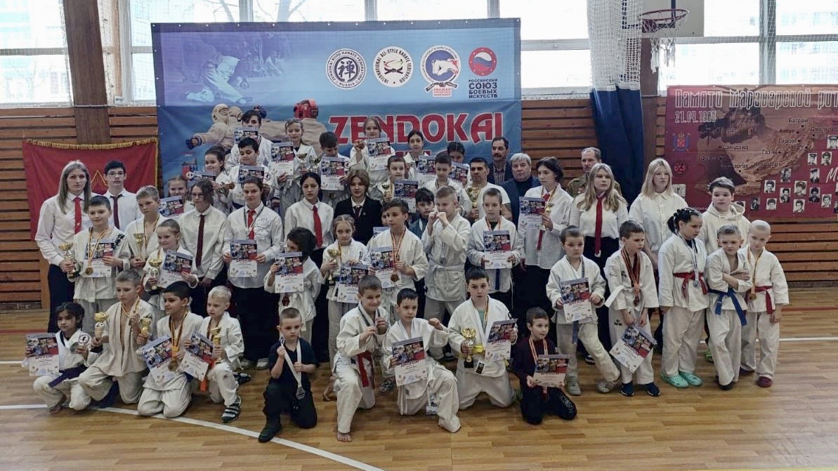 Выборгский клуб «Свой путь» — победитель традиционного патриотического турнира по всестилевому каратэ