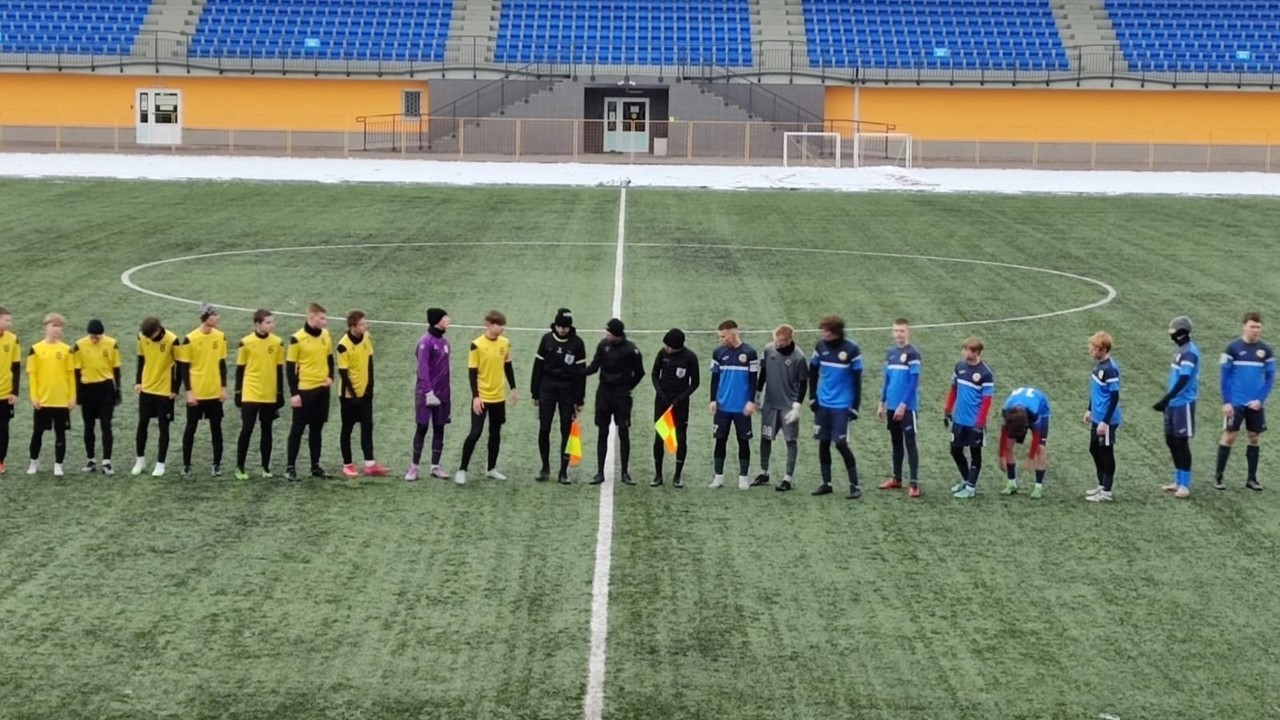 Футболисты «Фаворита» остановились в шаге от пятёрки лучших 